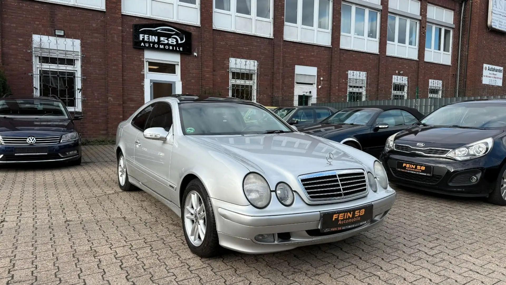 Mercedes-Benz CLK 200 ELEGANCE HU/AU:NEU Silber - 1