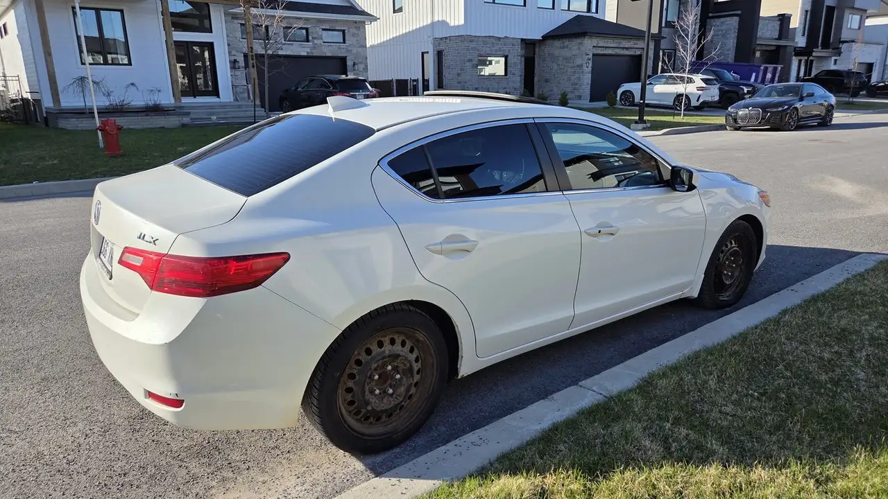 Acura ILX снимка Acura ILX
