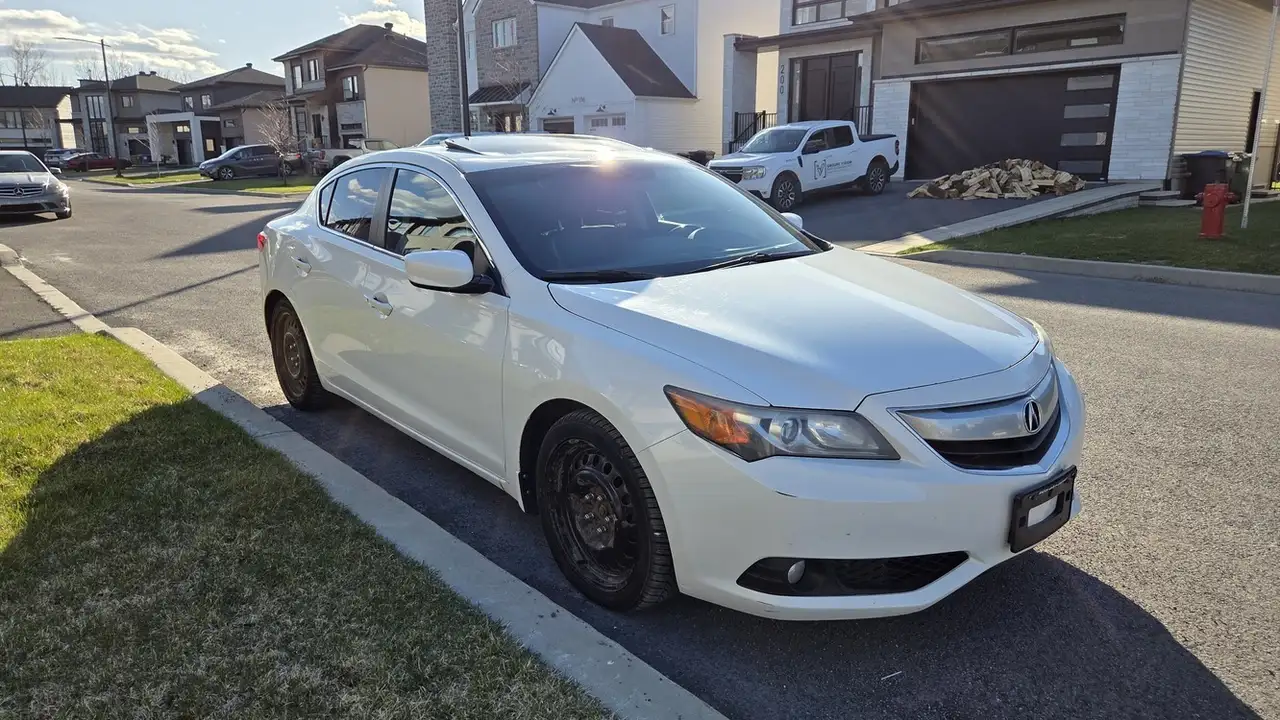 Acura ILX снимка Acura ILX