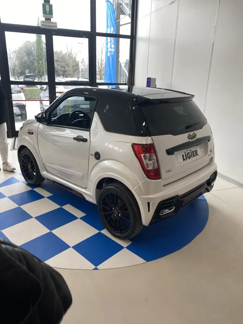 Ligier JS 50 DCI Sport Ultimate Bianco - 2