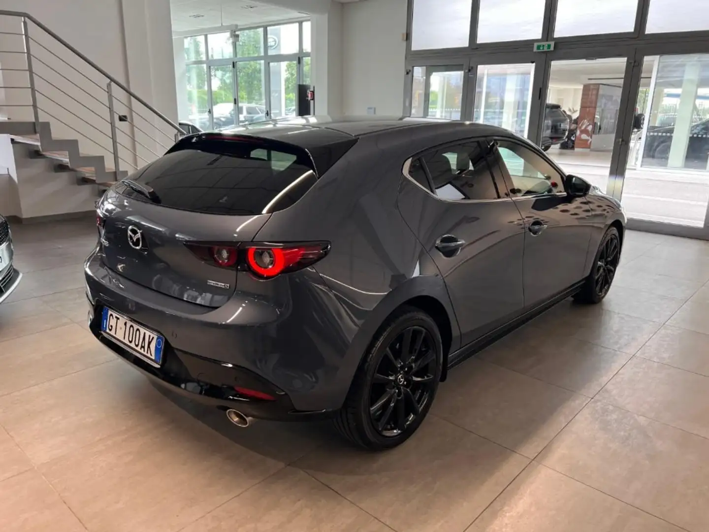 Mazda 3 Mazda3 2.0L e-Skyactiv-X M Hybrid Exclusive Line Grigio - 2