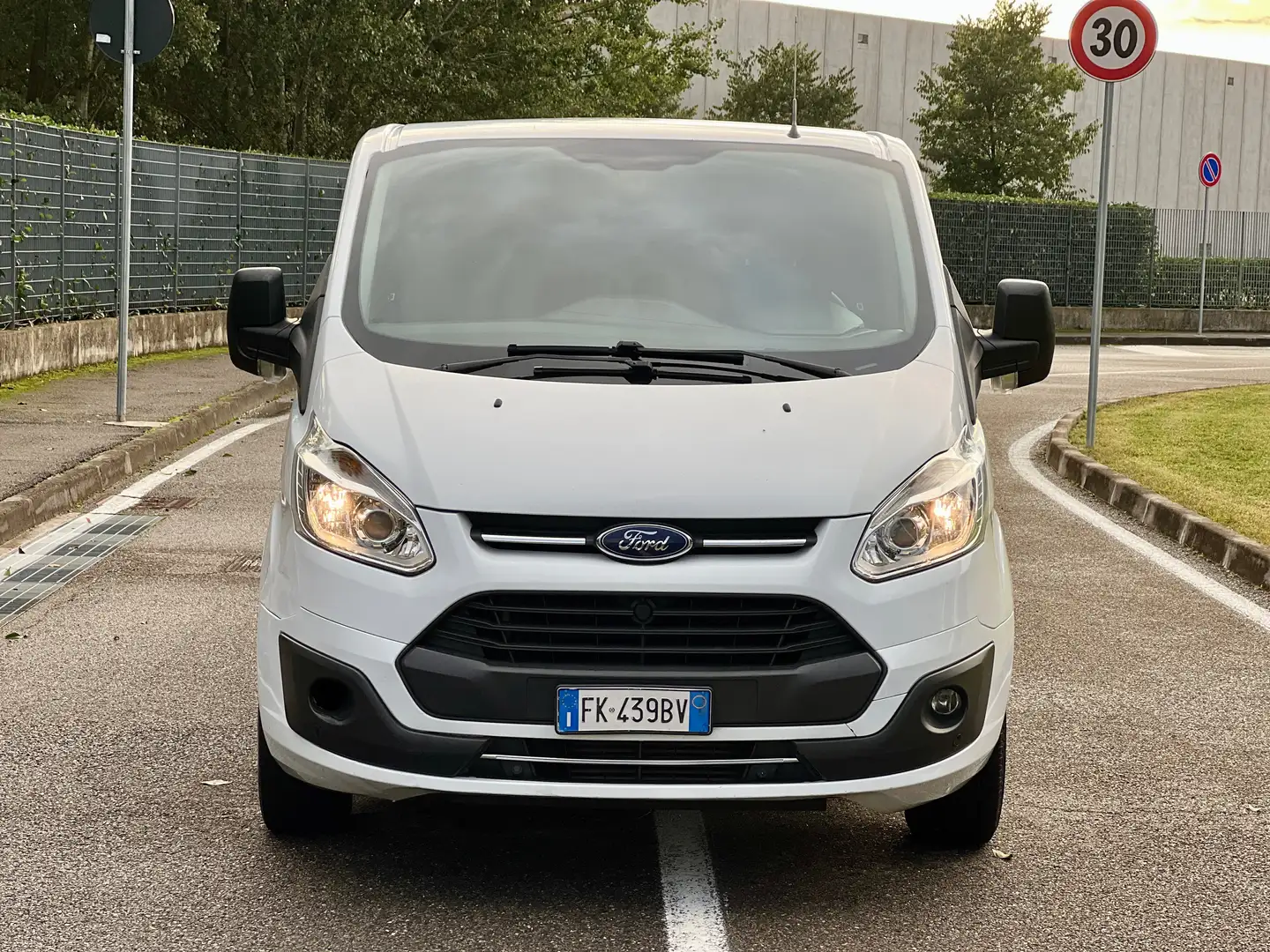Ford Transit Custom FORD TRANSIT 290 2.0 TDCi 170 PL-DC Furgone Trend Bianco - 2