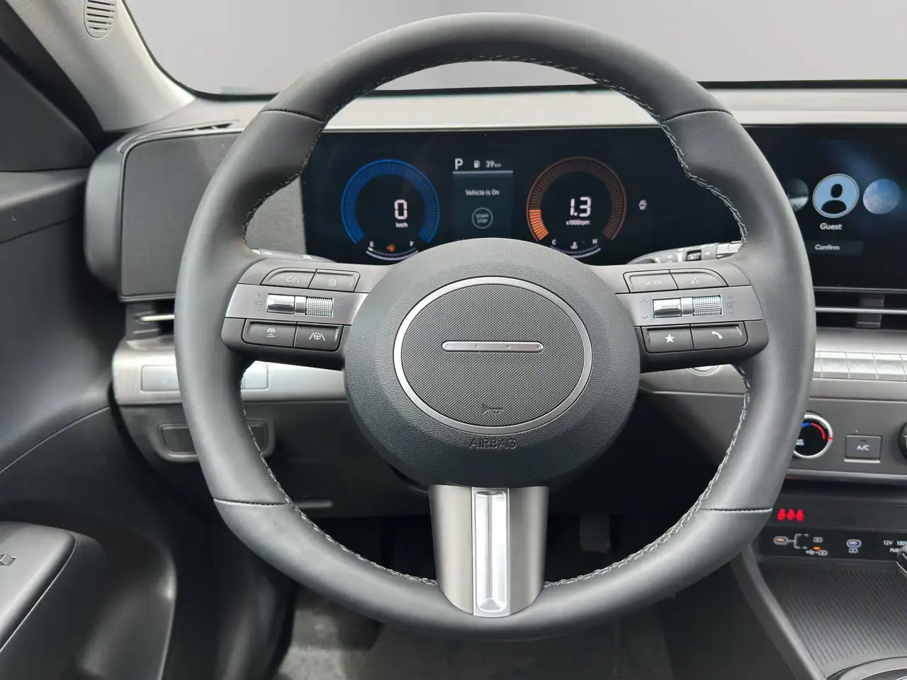 Hyundai KONA снимка Hyundai KONA