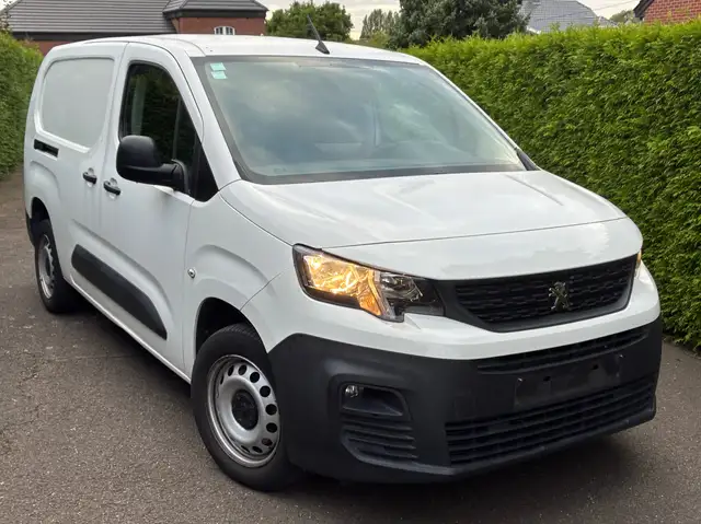 Peugeot Partner view 11