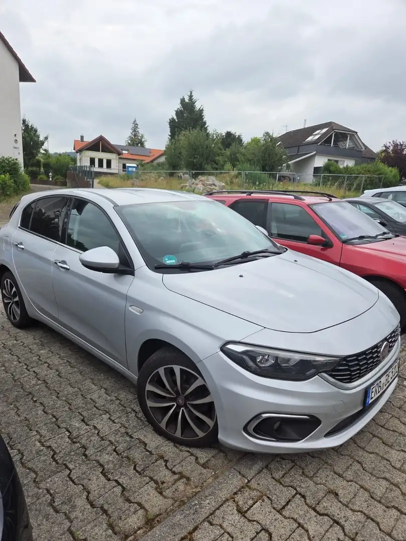 Fiat Tipo 1.6 Multijet Lounge - 1