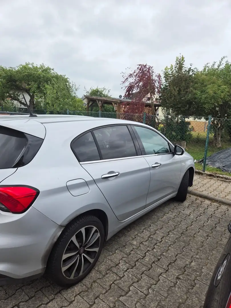 Fiat Tipo 1.6 Multijet Lounge - 2