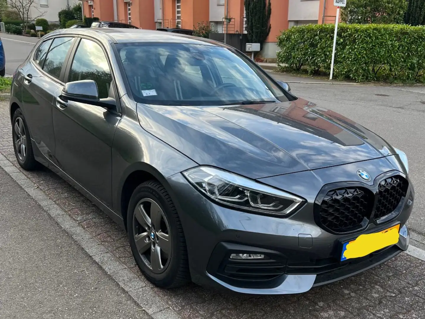BMW 118 118i Aut. Advantage Gris - 2