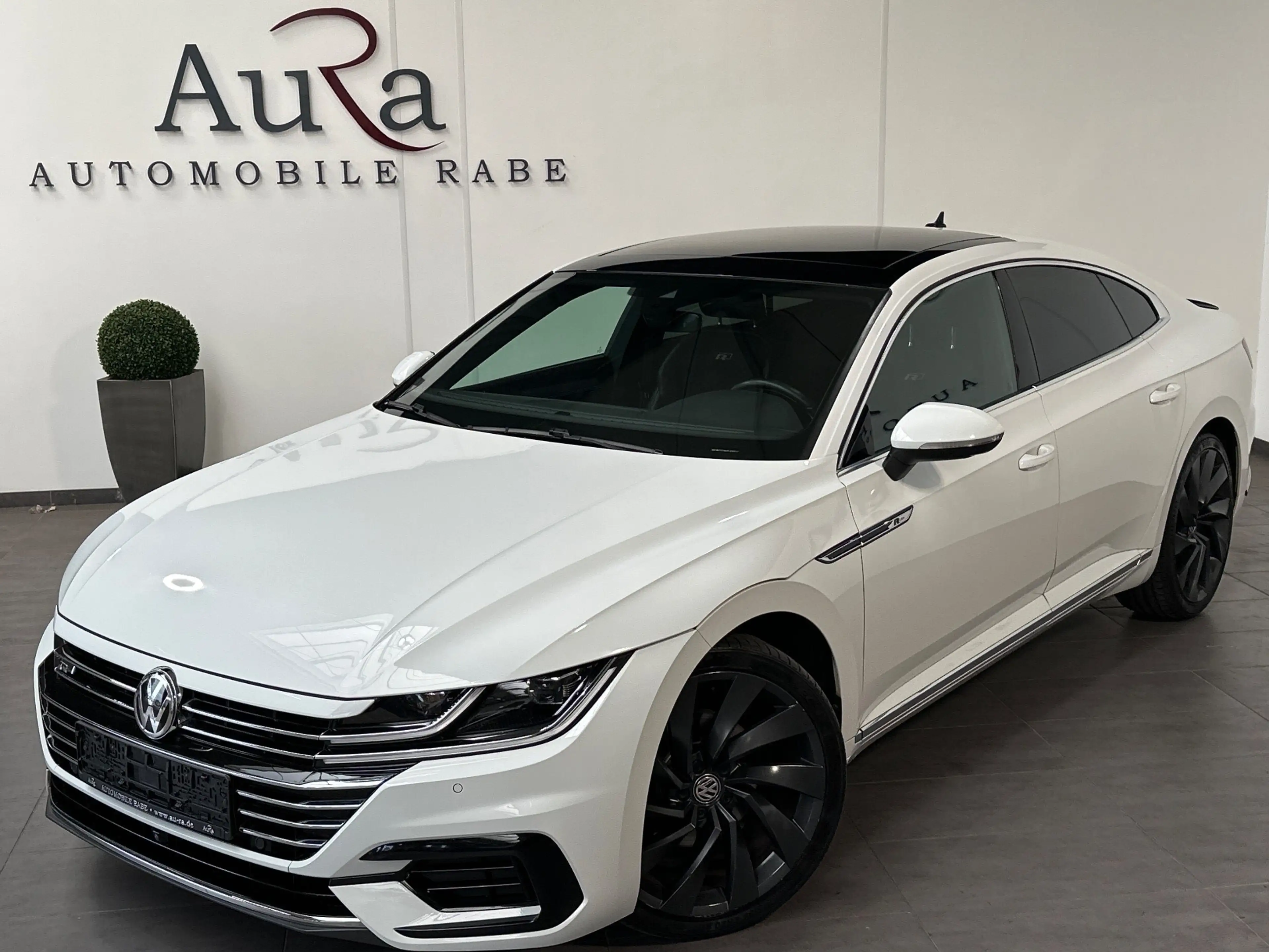 Volkswagen Arteon 2.0 TSI DSG R-Line NAV+LED+PANO+360°+ACC+DCC+KAM — photo 2