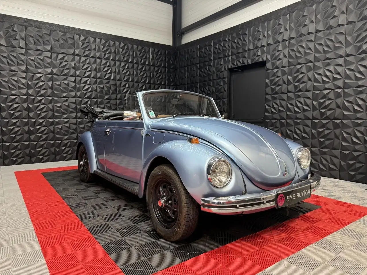 Volkswagen Coccinelle KARMAN 1302 LS 1600CC REFAITE À NEUF INTÉRIEUR CUIR SUR MESURE GARANTIE 12 MOIS, foto 3