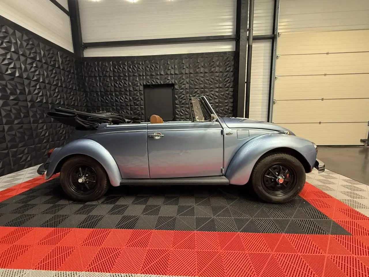 Volkswagen Coccinelle KARMAN 1302 LS 1600CC REFAITE À NEUF INTÉRIEUR CUIR SUR MESURE GARANTIE 12 MOIS, foto 4