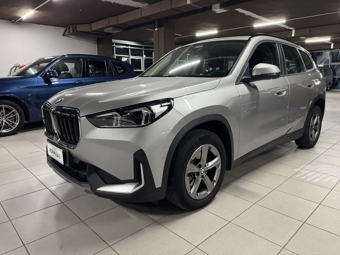 BMW X1 X1 xDrive 20d Grau - 1