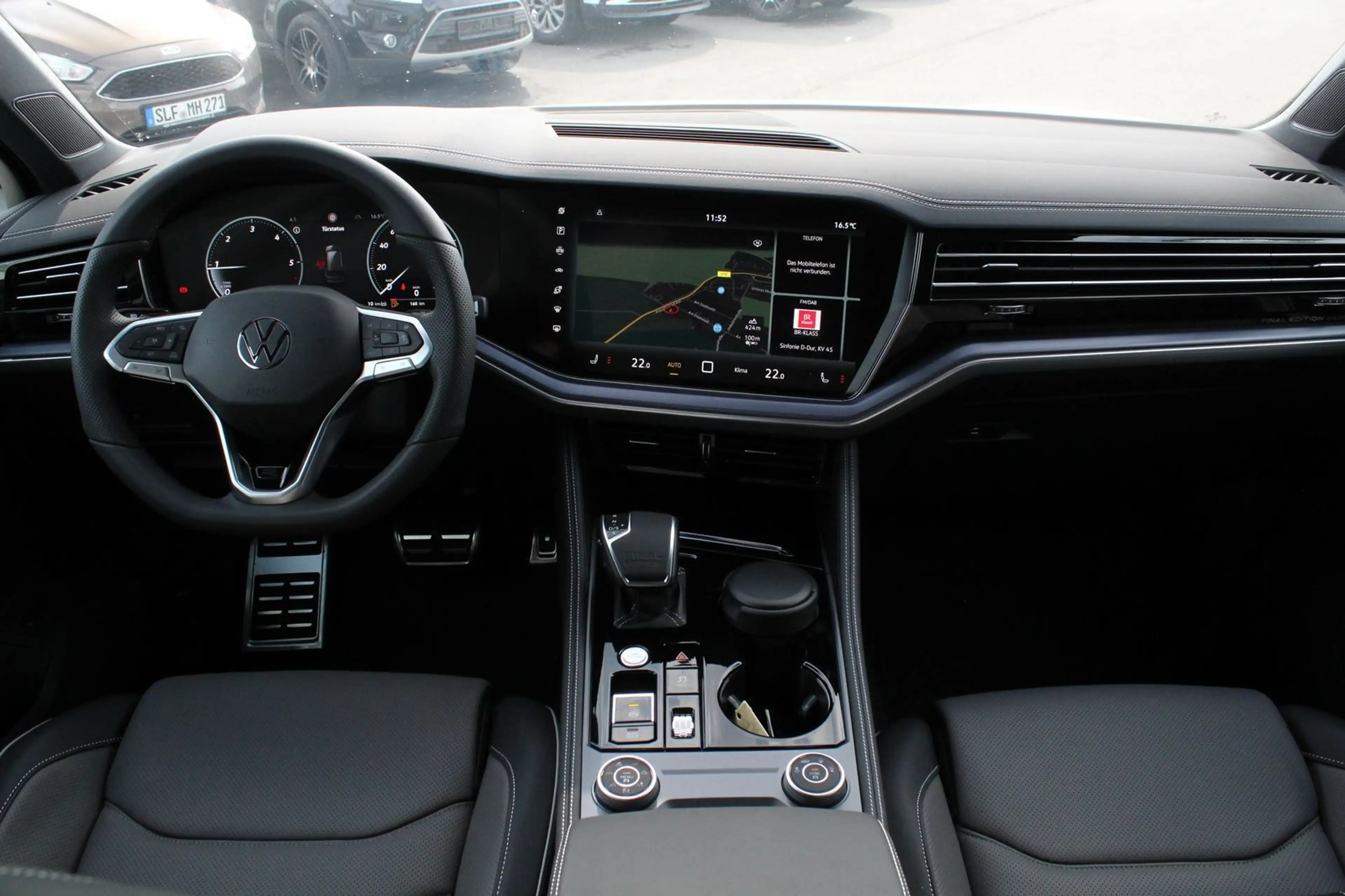 Volkswagen Touareg R-Line Final Edition Pano+SHZ+CarPlay... — photo 9