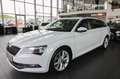 Skoda Superb Combi Style/Business Columbus/ACC/AHK Weiß - thumbnail 1