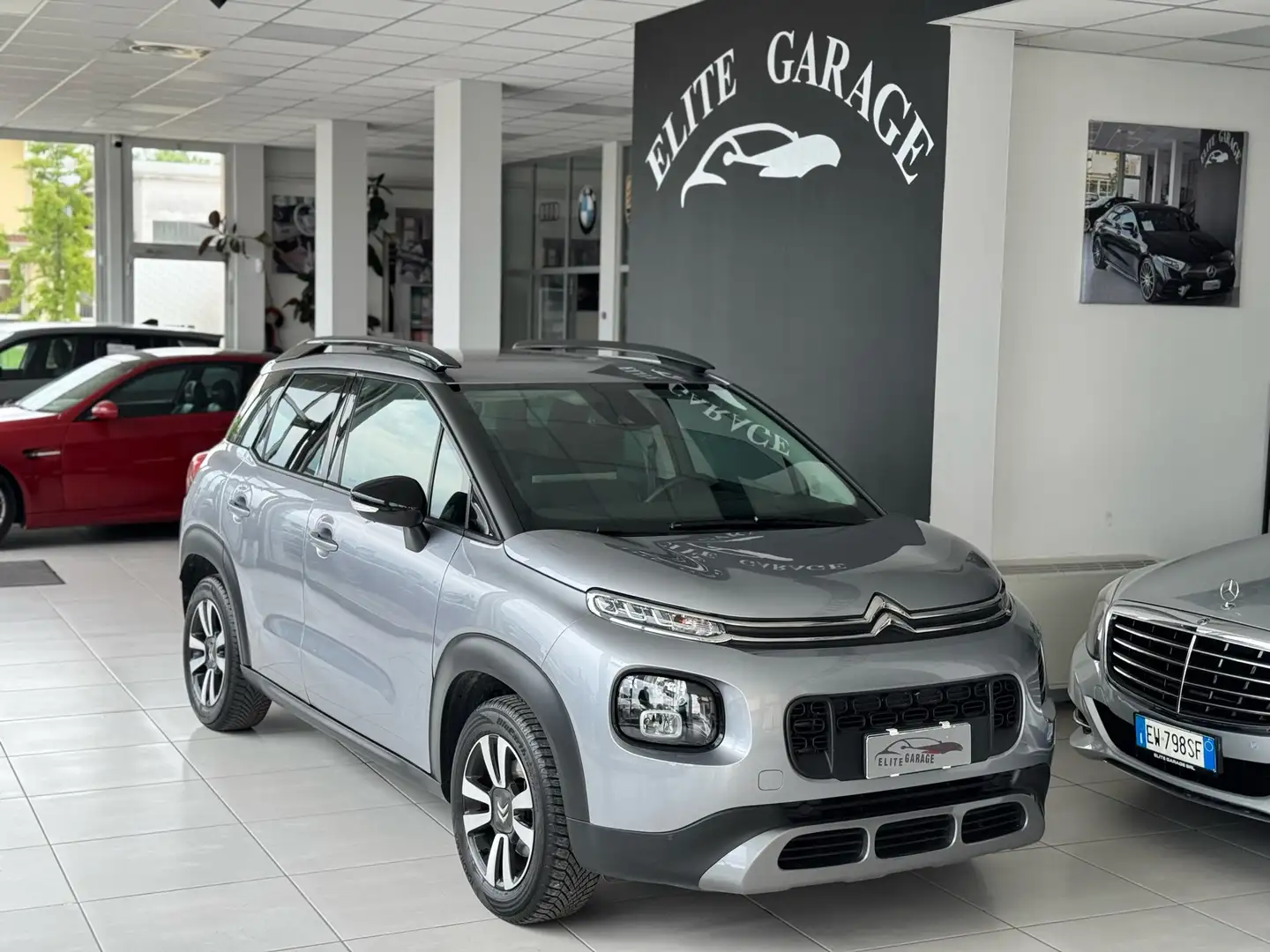 Citroen C3 Aircross 1.2 PureTech 110cv Gris - 1