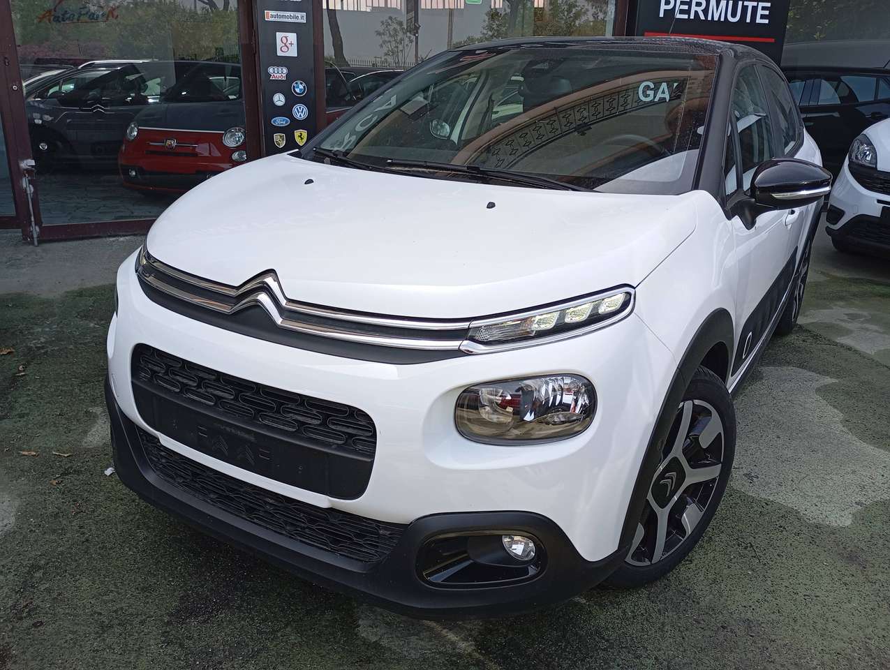 Citroen C3 1.2 PureTech 110CV Shine Aut.
