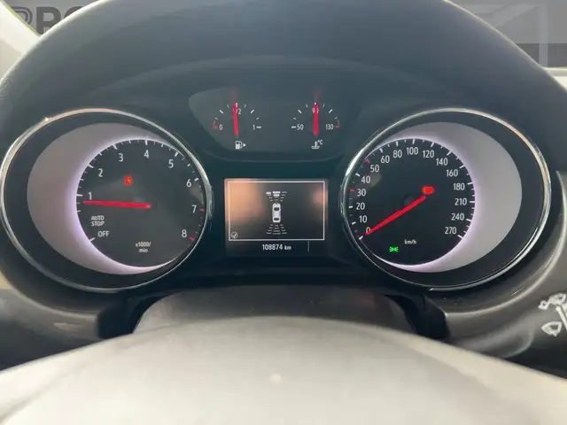 Opel Astra view 13