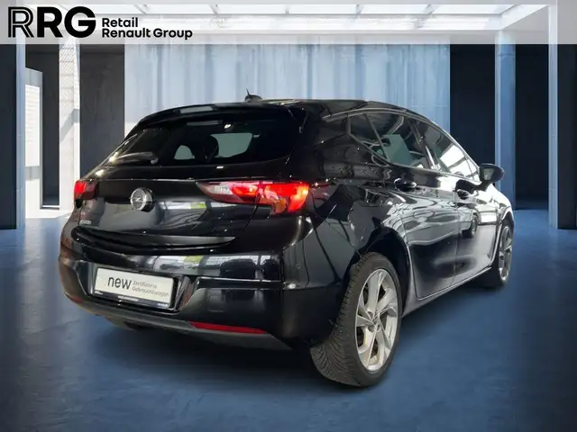 Opel Astra view 5