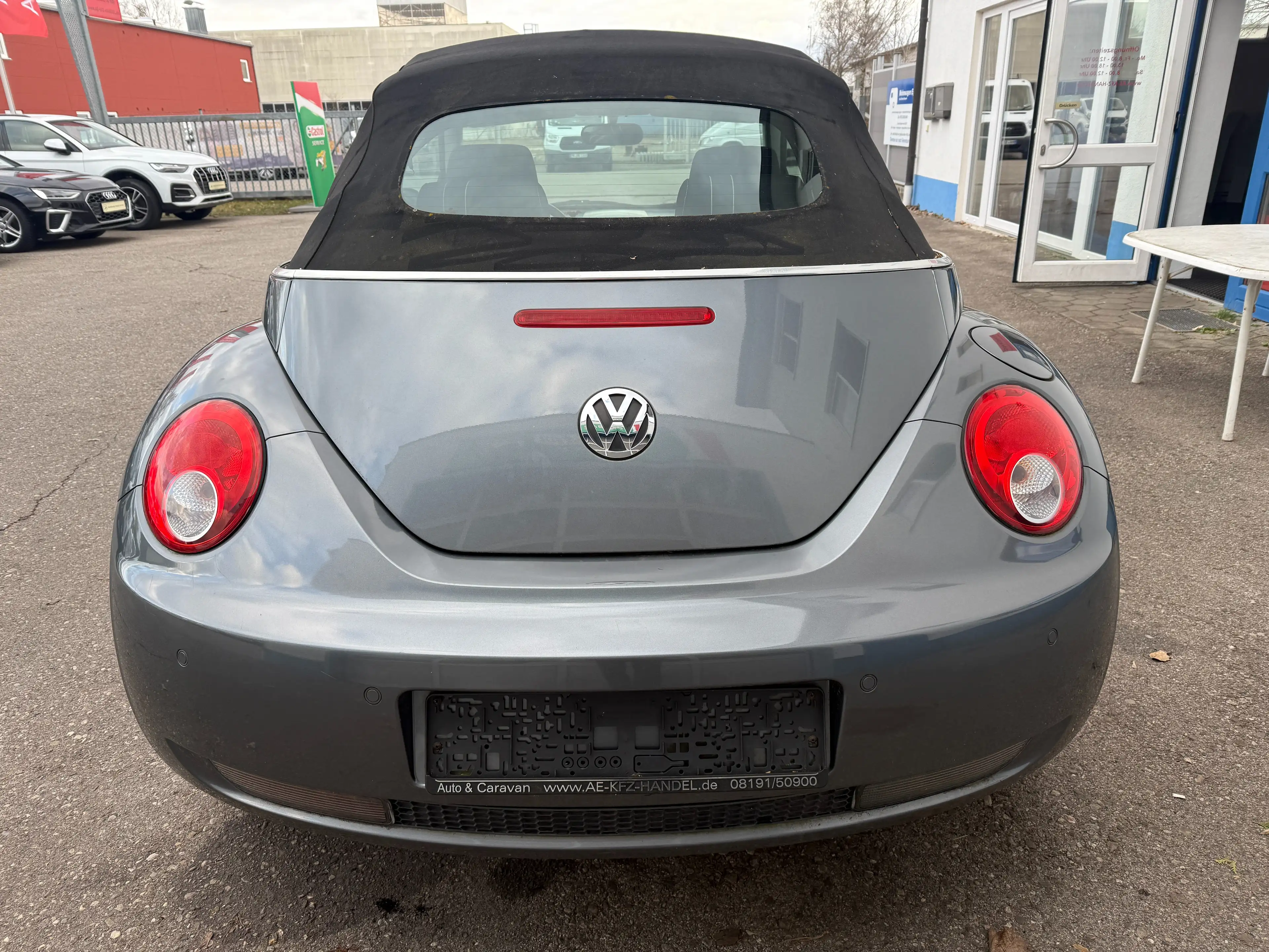 Volkswagen New Beetle 1.6 — photo 4