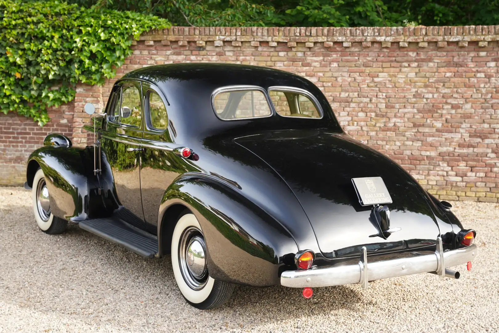 Oldsmobile Business Coupé "F-series" In restored condition re Negro - 2