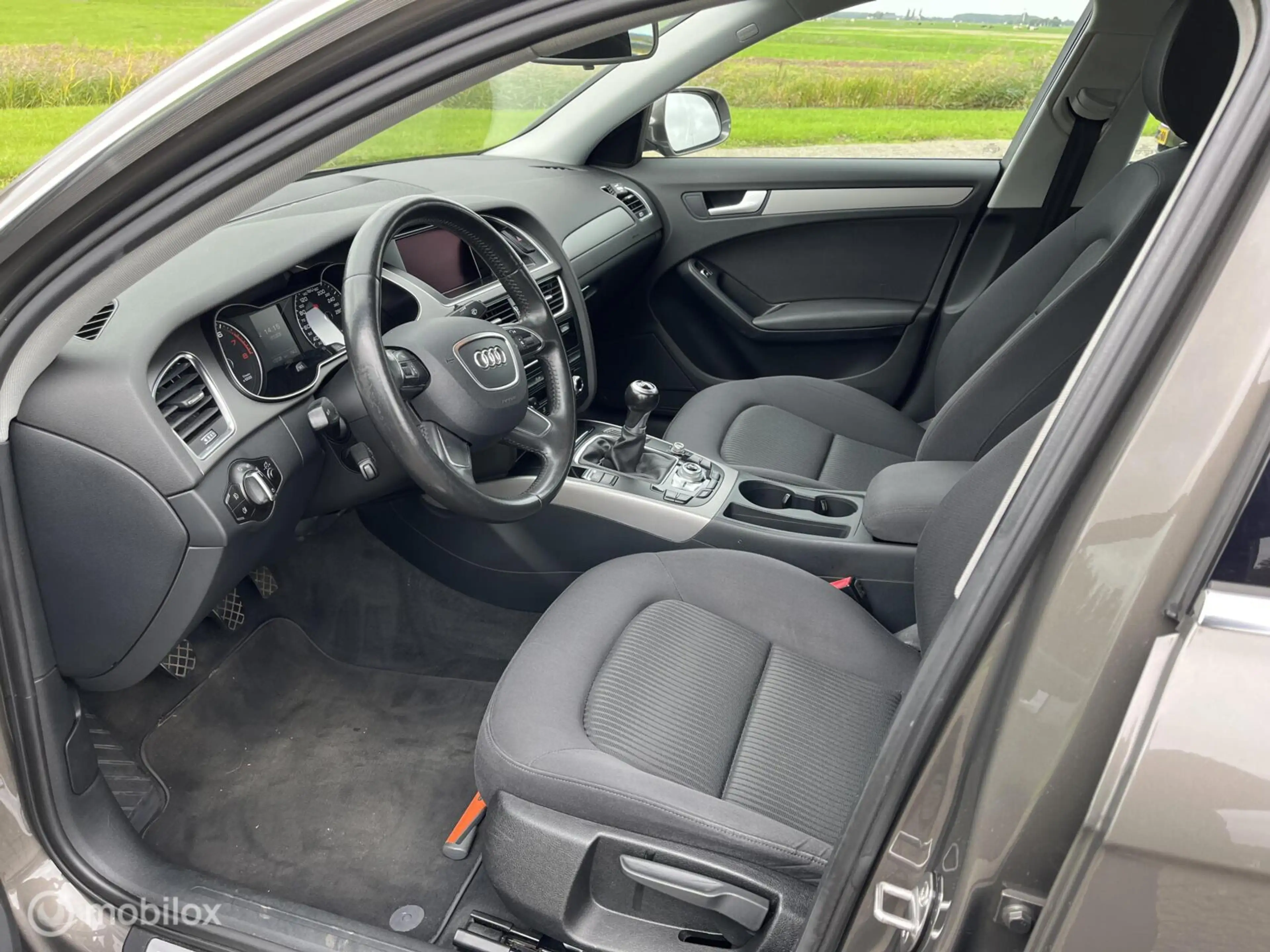 Audi A4 Limousine 1.8 TFSIe Edition — photo 6