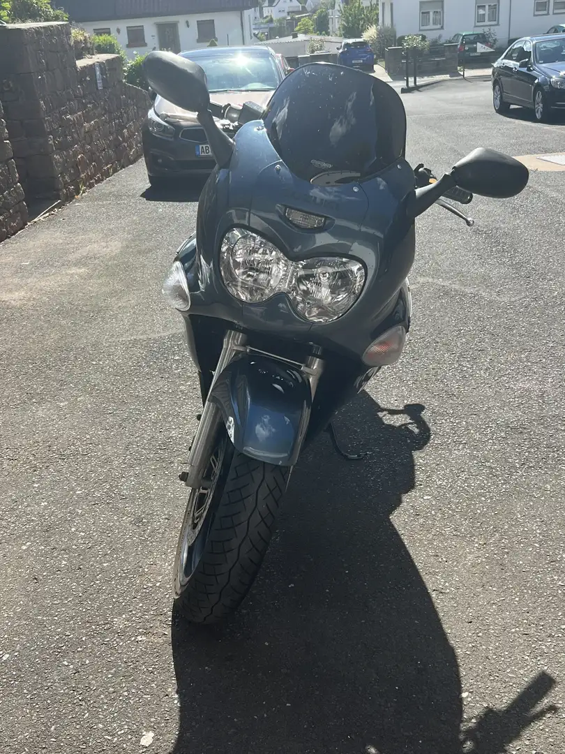 Suzuki GSX 750 F modell - 1