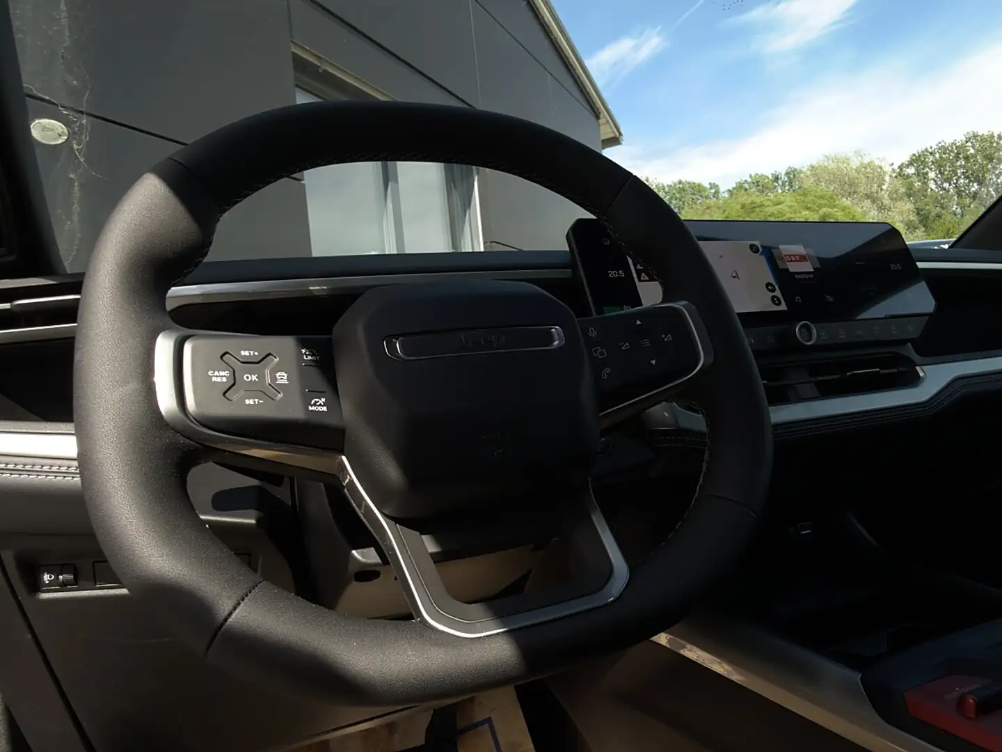 Jeep Compass 1.2 e-Hybrid Altitude e-DCT6 Blau - 2