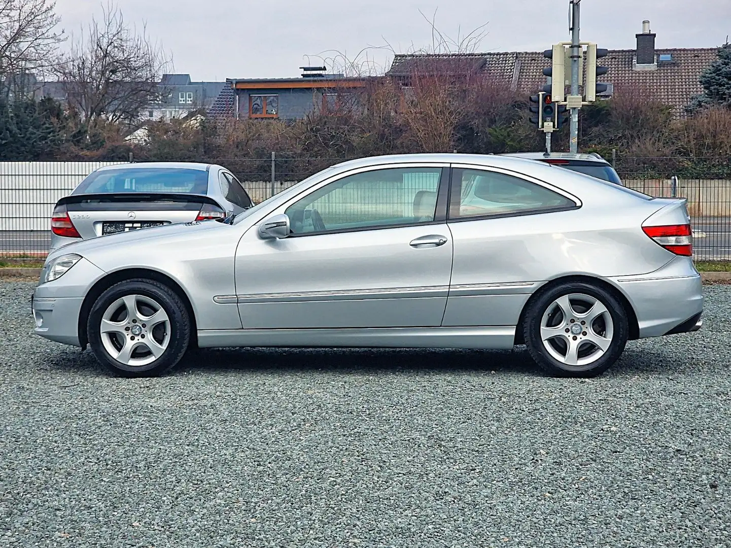 Mercedes-Benz C 200 CLC 200 (XENON/TLEDER/PDC V+H/SHZ) Silber - 1