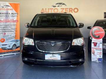 Voyager V 2.8L Platinum 178cv auto