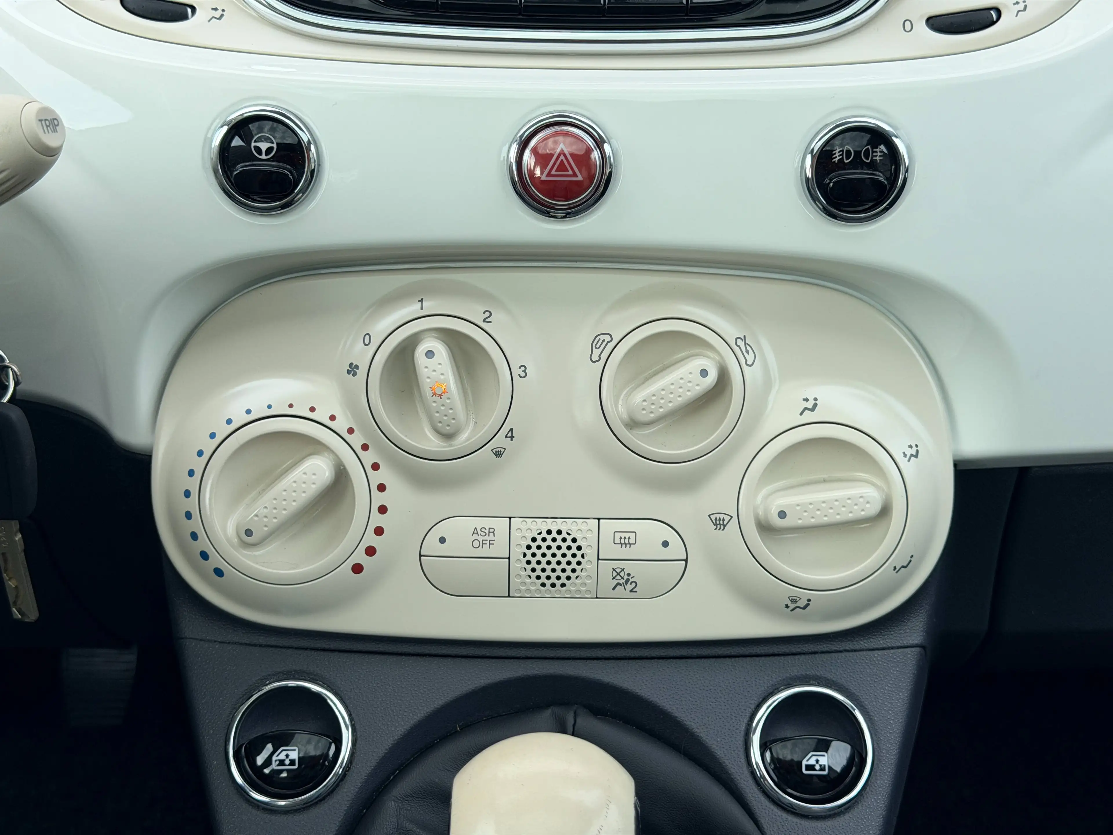 Fiat 500 500 1.2i Lounge Lounge — photo 10