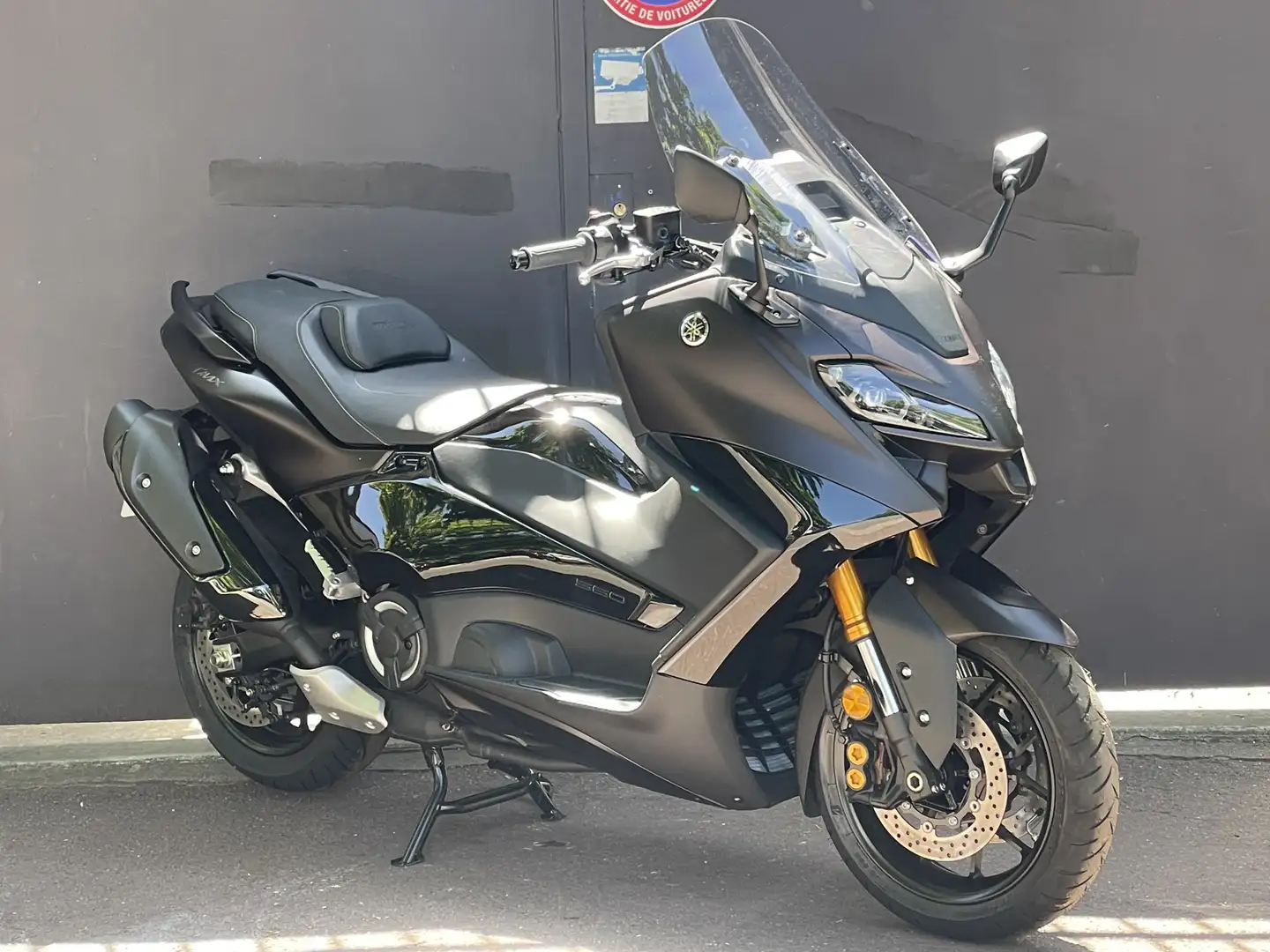 Yamaha TMAX 560 Bruin - 1