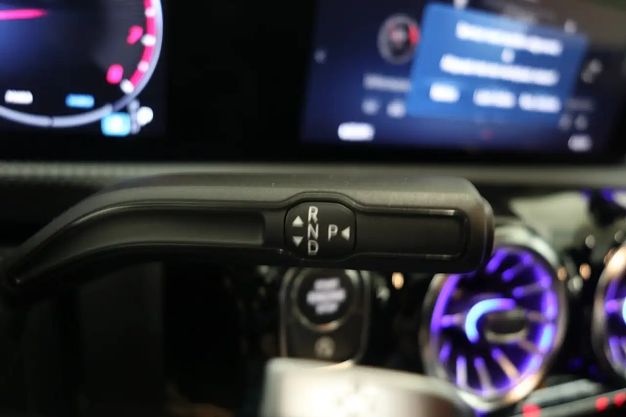 Mercedes-Benz CLA AMG Pack Night Pack Trekhaak Navi MBUX 360 Camera Dodehoek, миниатюра 19