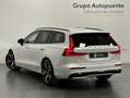 Volvo V60 2.0 B4 D PLUS DARK AUTO Blanc - thumbnail 4