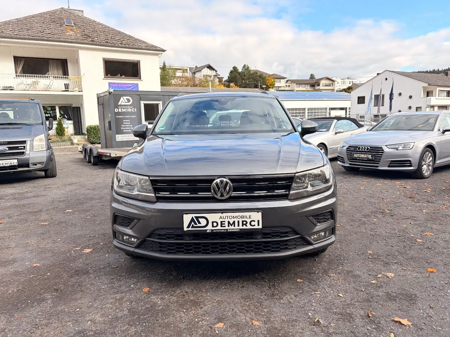 Volkswagen Tiguan Comfortline BMT/Start-Stopp*Kamera+ Grau - 2
