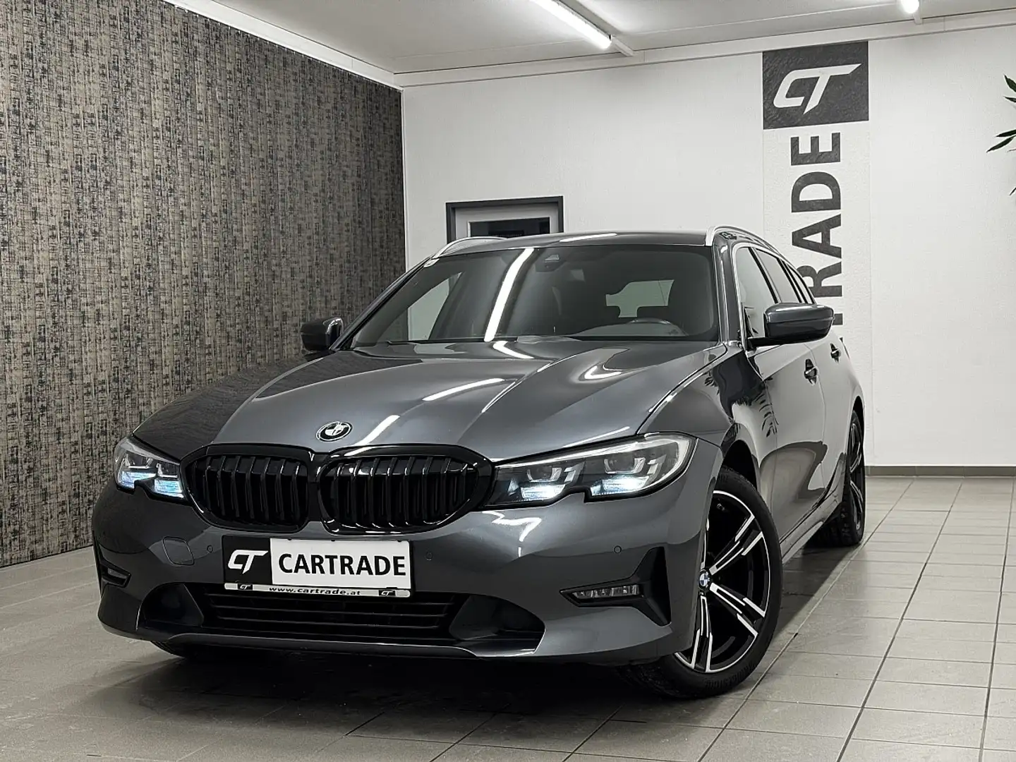 BMW 320 d xDrive Touring Aut. /LED/ VIRTUAL/ NAVI/ STAN... Gri - 1