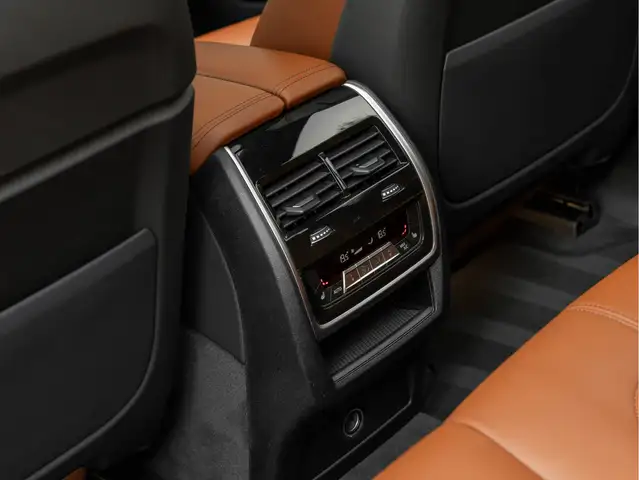 BMW X5 view 30