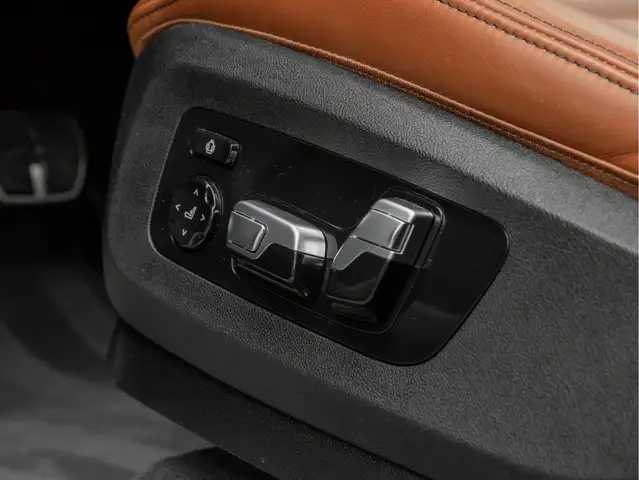 BMW X5 view 24