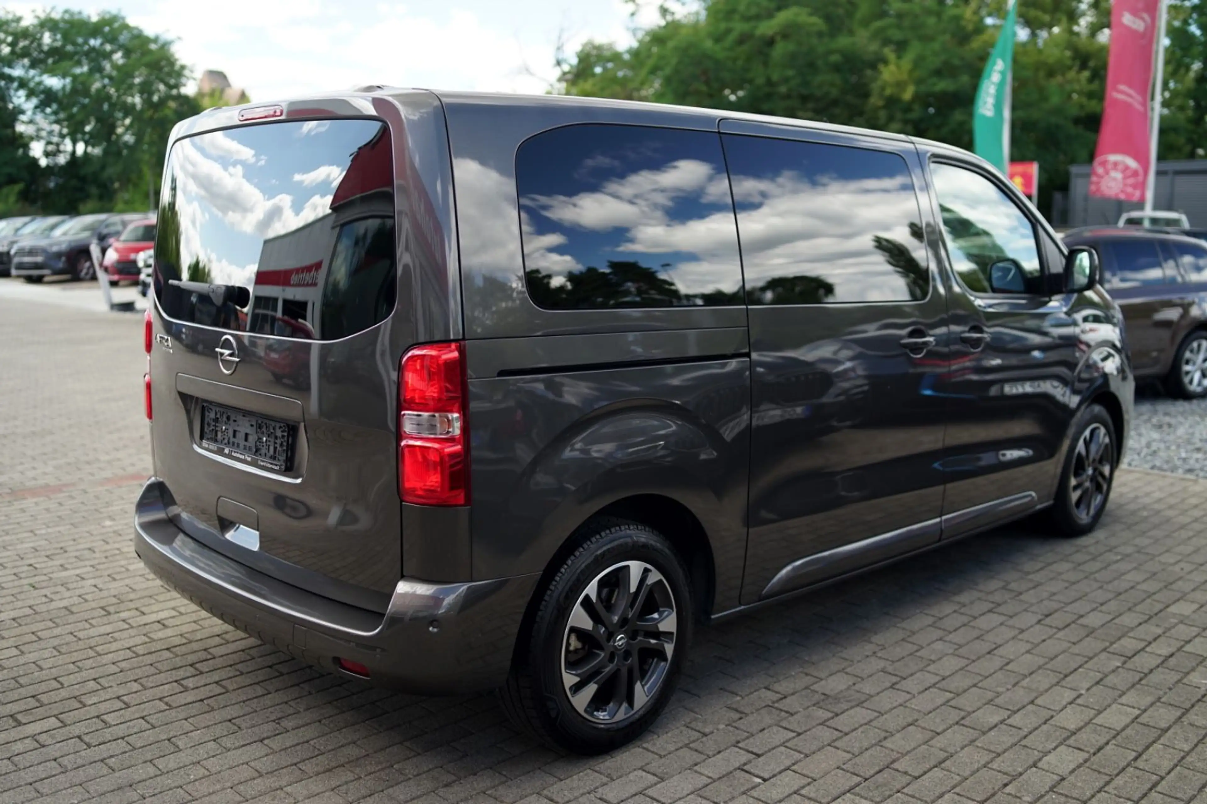 Opel Zafira Life 8-Sitze Navi HUD Totwinkel Notbrems — photo 4