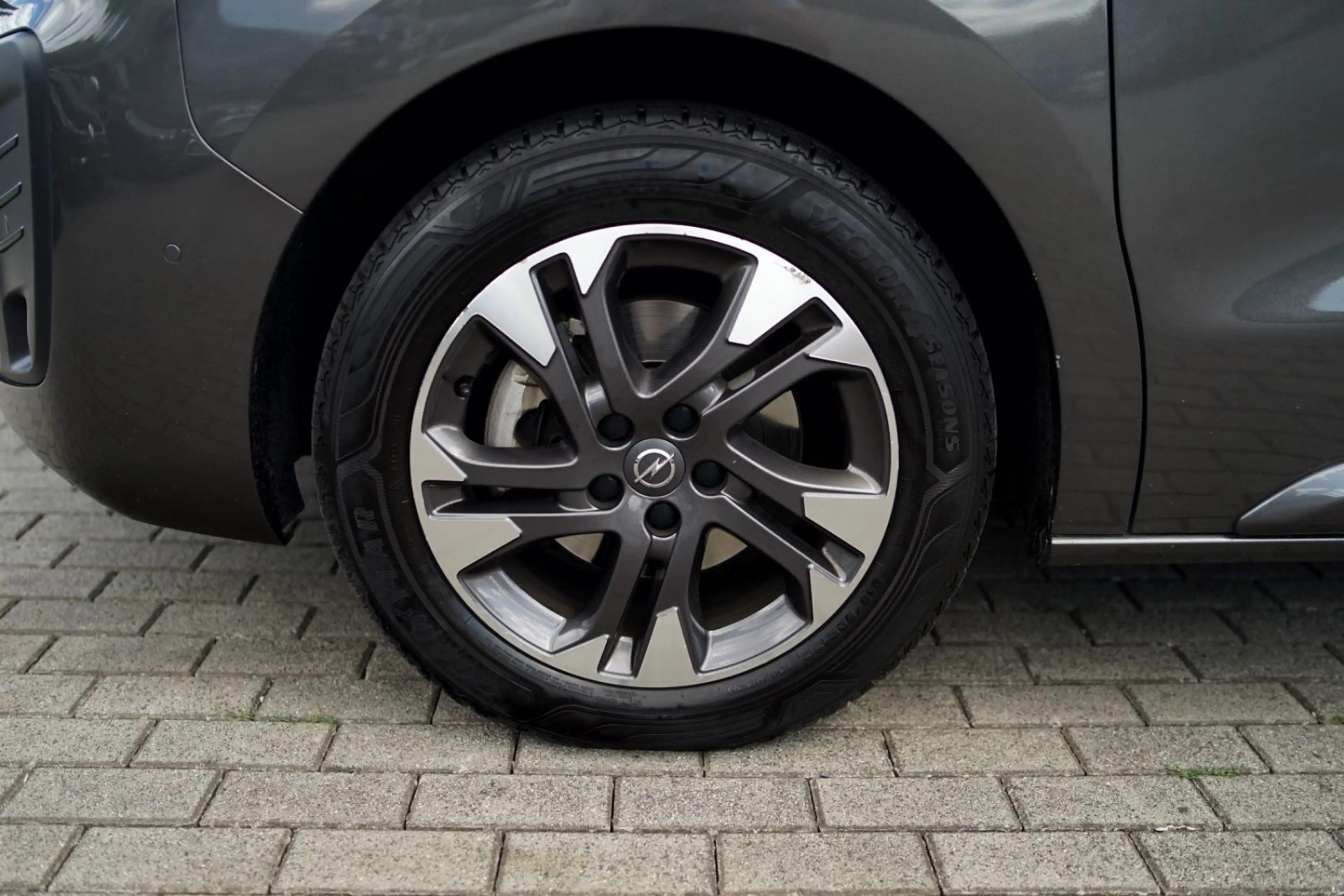 Opel Zafira Life 8-Sitze Navi HUD Totwinkel Notbrems — photo 7