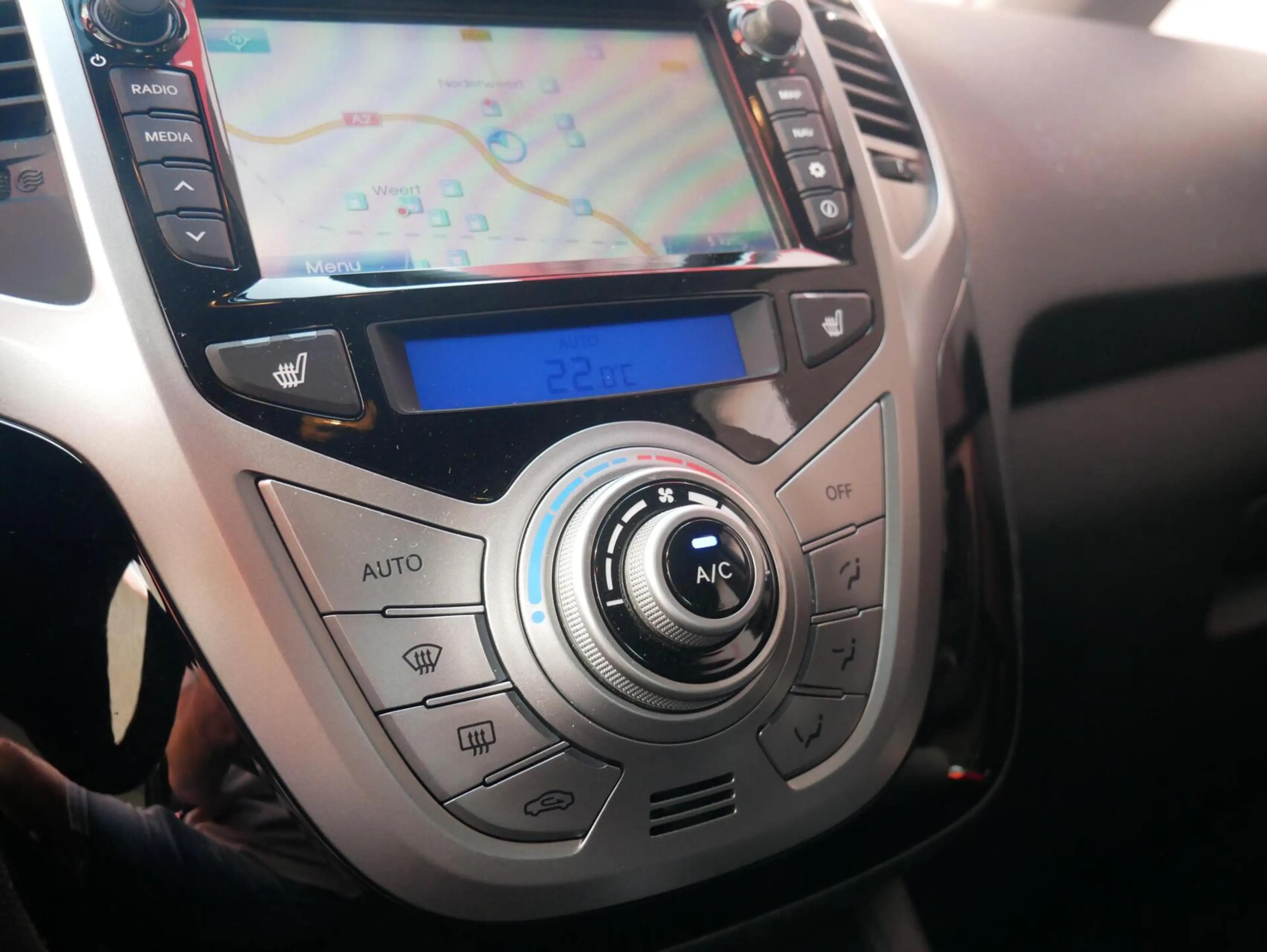 Hyundai iX20 1.6i Premium Camera| Cruise| Navi+BT — photo 10