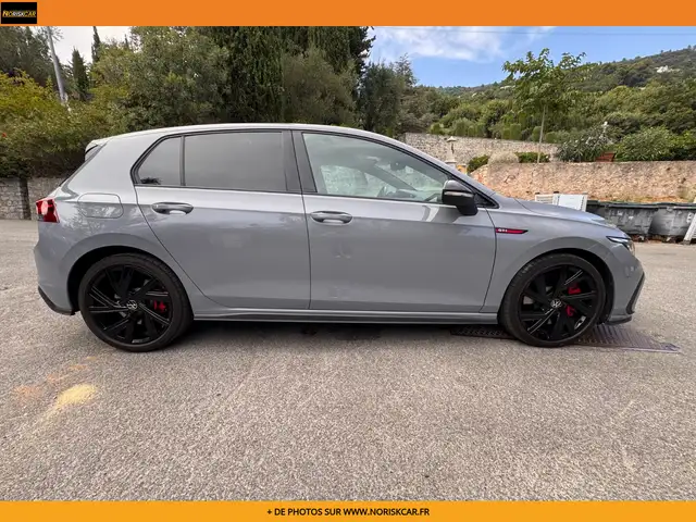 Volkswagen Golf view 11