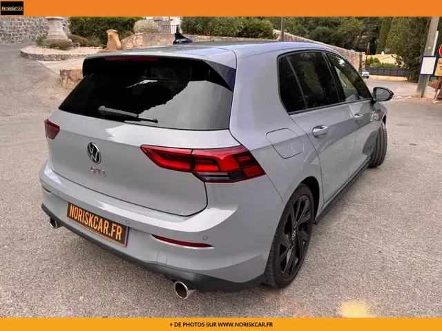 Volkswagen Golf view 4
