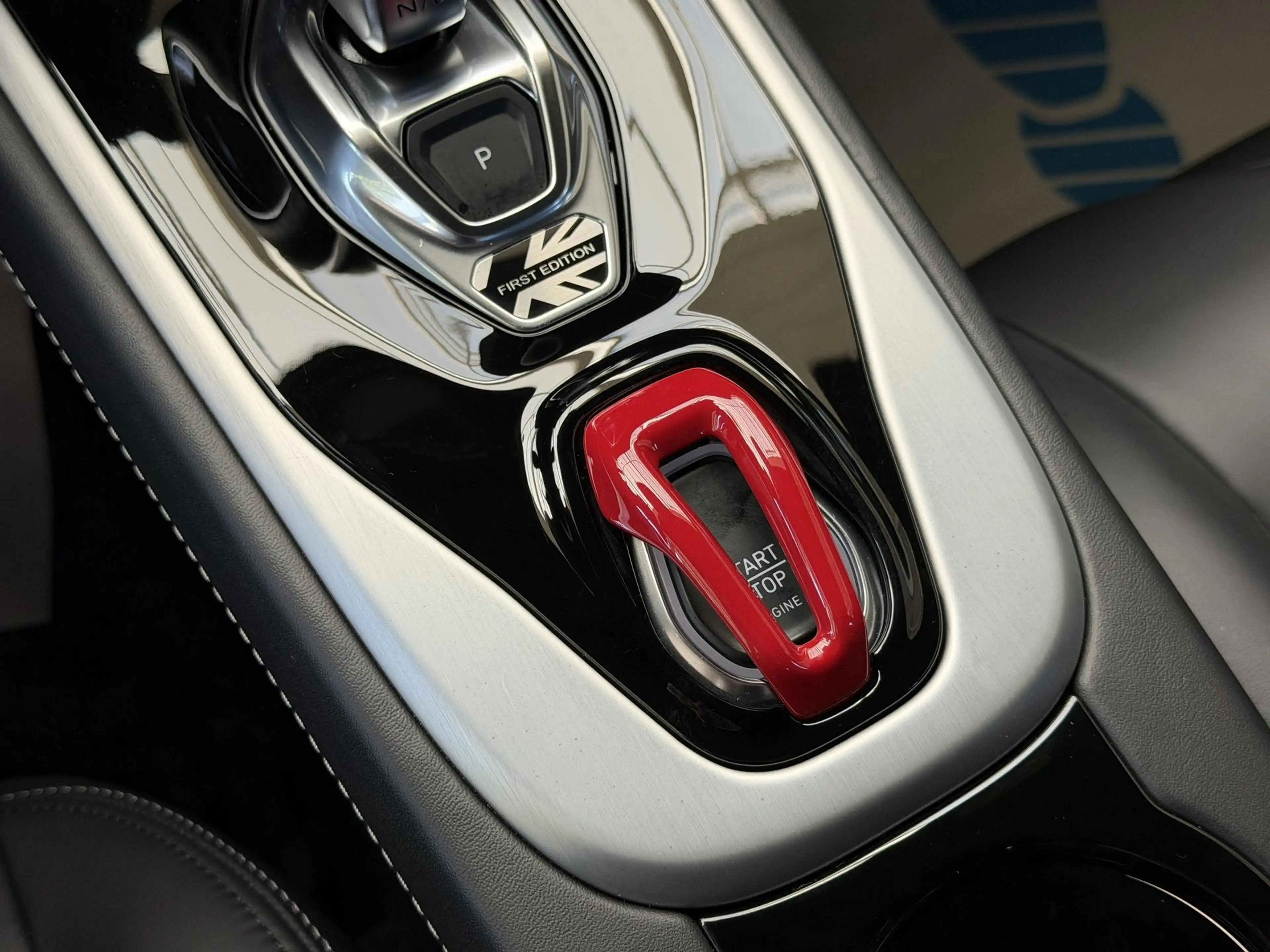 Lotus Emira Emira 2.0 Turbo First Edition — photo 13
