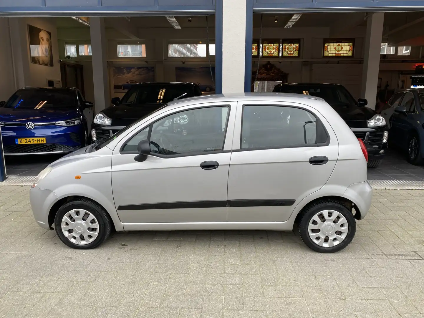 Chevrolet Matiz 1.0 Style NAP/NETTE STAAT! Grau - 2