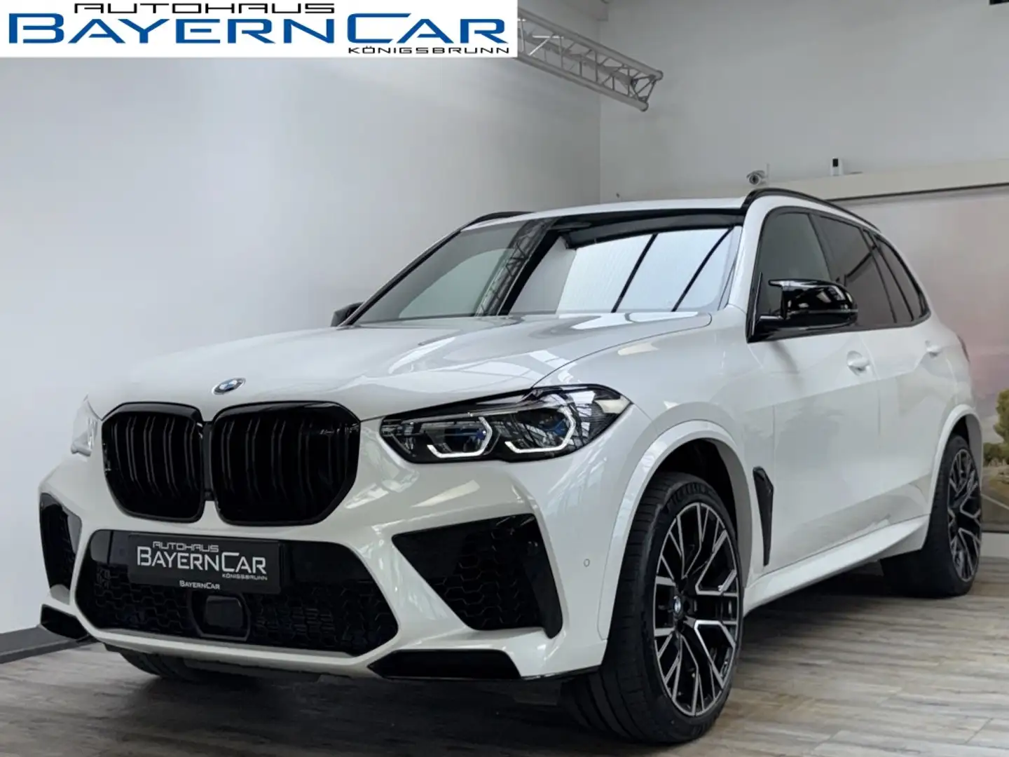 BMW X5 M Competition Sky ACC Sitzlüftung 360° AHK Bílá - 1