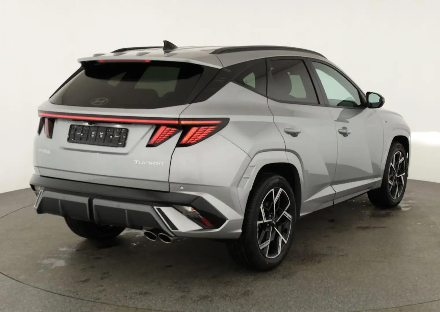 Hyundai TUCSON N Line 2WD 1.6 T-GDI DCT N-LINE, Navi, Kamera, ... Silber - 2