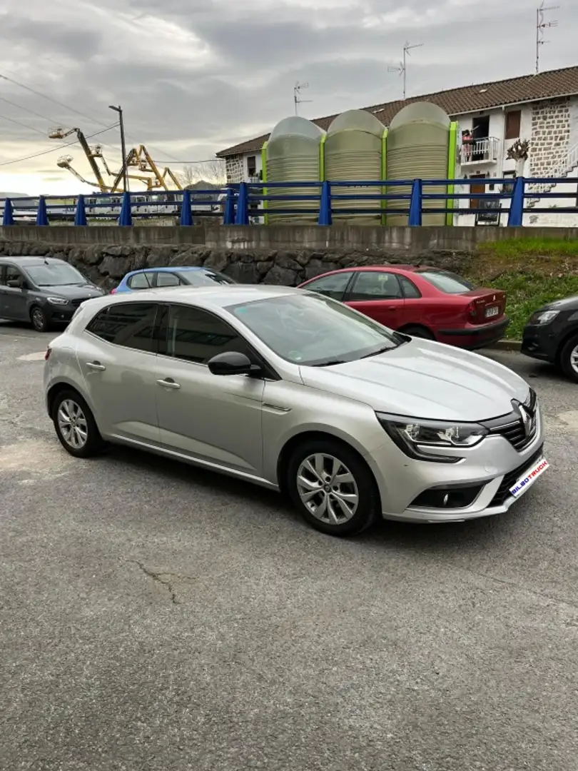 Renault Megane S.T. 1.5dCi Blue Limited 85kW Gris - 1