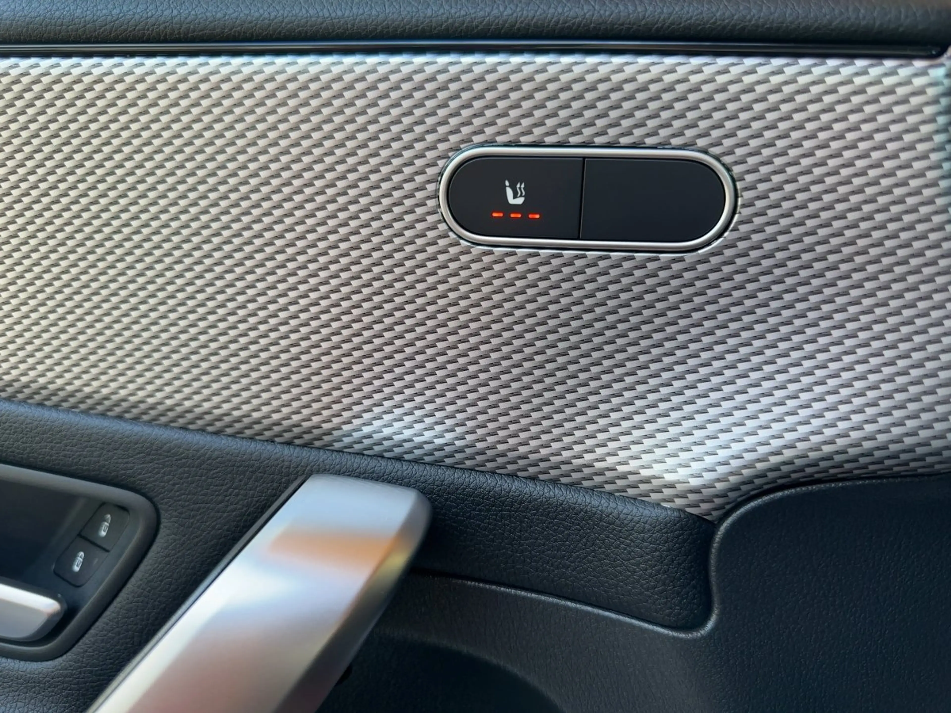 Mercedes-Benz A 200 d 4MATIC Progressive LED RKam Shz — photo 14