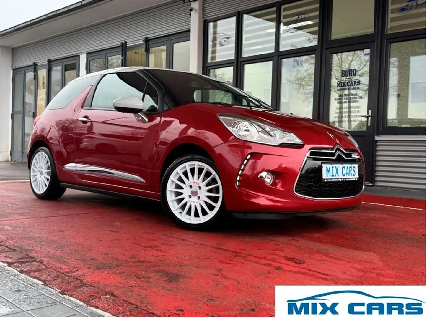 Citroen DS3 1.6 HDI SoChic/KLIMA/TEMP./EU5 Rot - 1