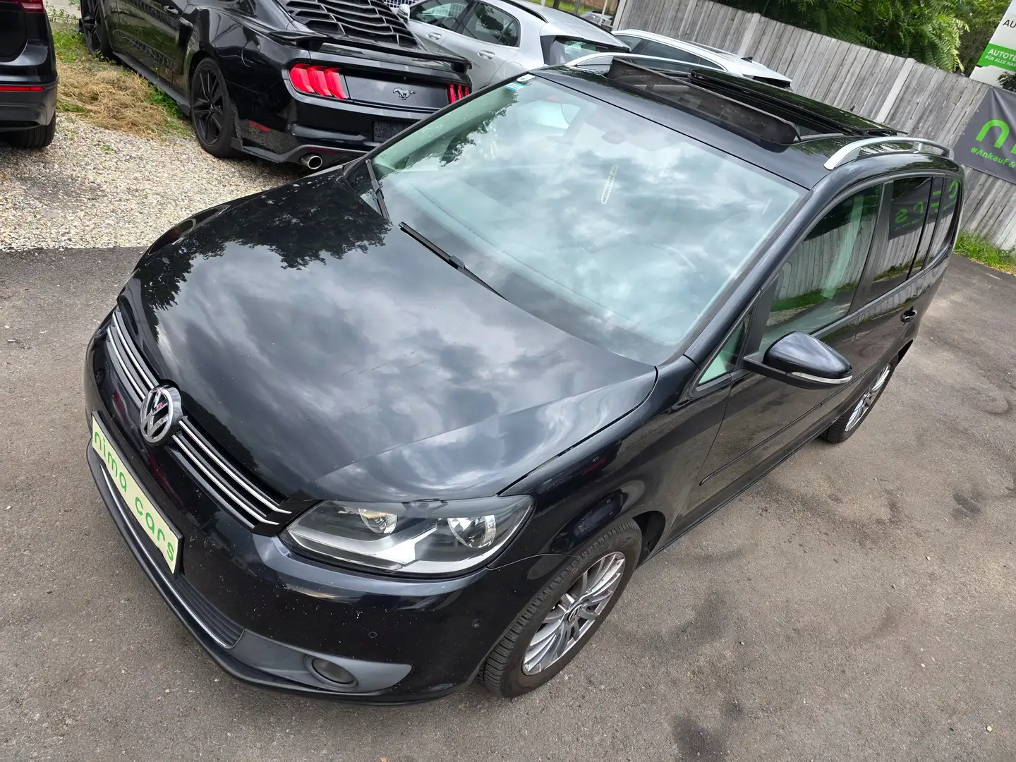 Volkswagen Touran Comfortline 2,0 BMT TDI DPF DSG 7 Sitze/Pano/Stand Schwarz - 2