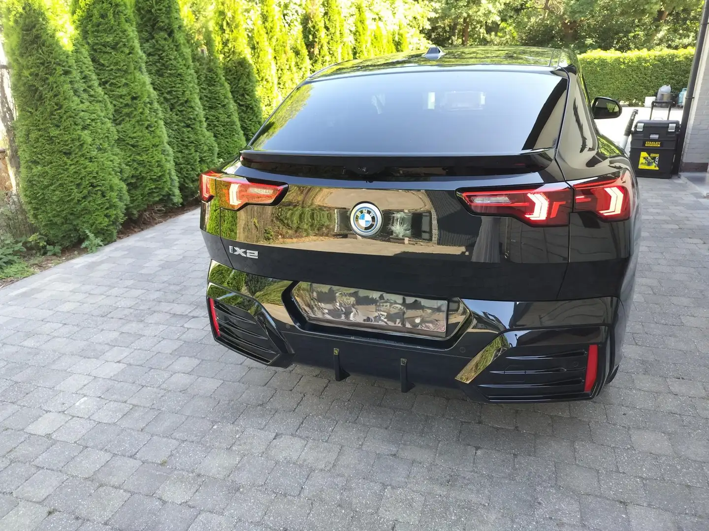 BMW iX2 iX2 eDrive20 Noir - 2